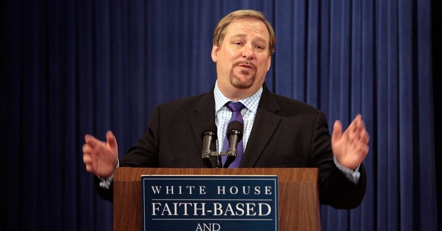 Rick Warren Rushed to the Hospital for Emergency Surgery