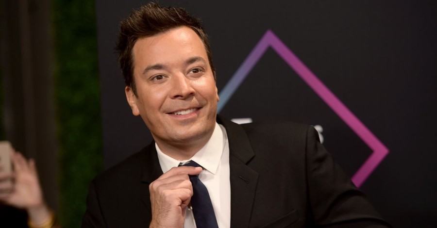 Jimmy Fallon Thanks Operation Blessing as They Help a Family Rebuild Their Home Destroyed by Hurricane Florence