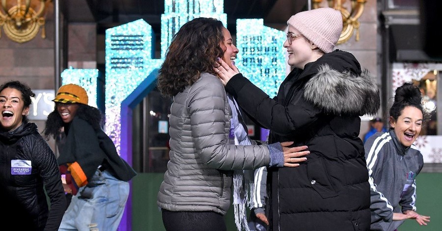 Macy's Thanksgiving Day Parade Features Lesbian Kiss as 23 Million Watch