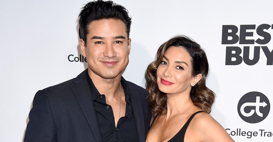 Mario Lopez Receives 'Miracle,' Announces Wife's Pregnancy after Thinking it Wasn't in 'God's Plan'