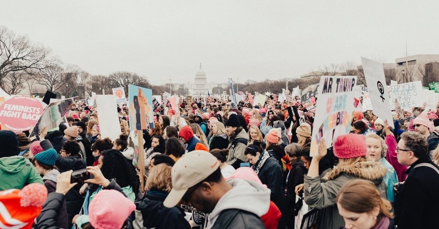 A Tale of Two Marches: The Two Sides of the Abortion Debate