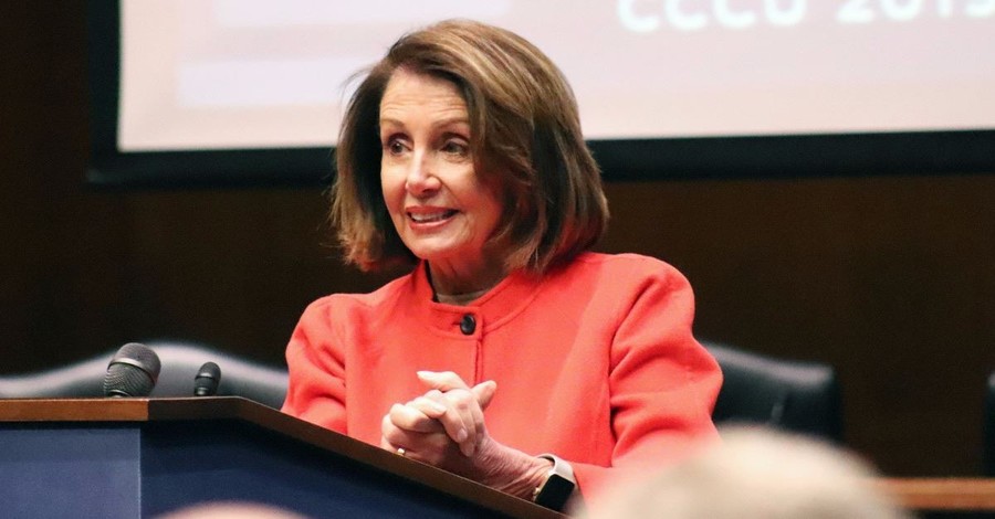 Pelosi, DeVos Address Christian Educators on Policy and Faith