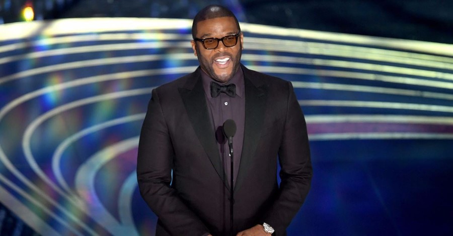 Tyler Perry Pays Rent, Tuition and Funeral Expenses after Single Mother of Four is Murdered
