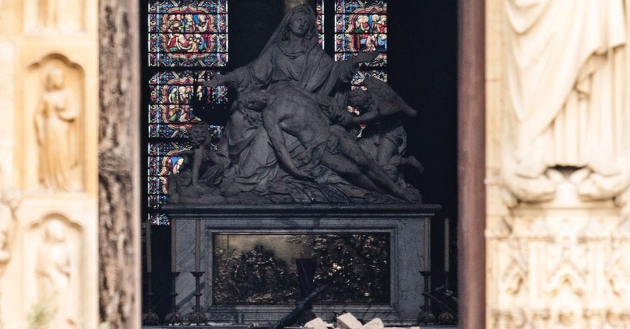 Cross and Crown of Thorns Miraculously Survive Devastating Notre Dame Cathedral Fire
