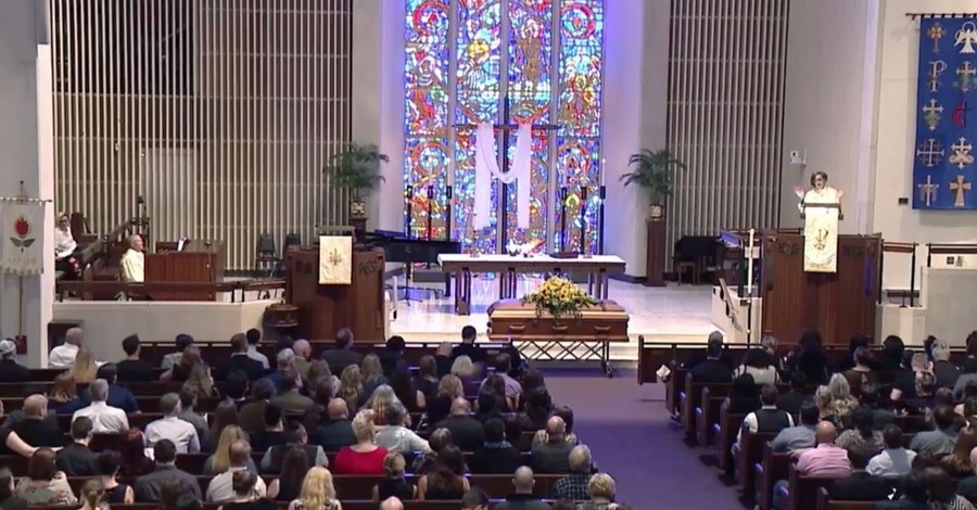 At Her Funeral, Rachel Held Evans Is Memorialized with Quotes from Her Own Writings