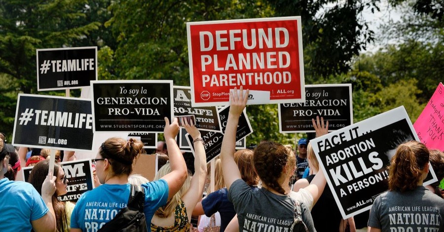 Court OKs Trump Rule Defunding $60 Million from Planned Parenthood