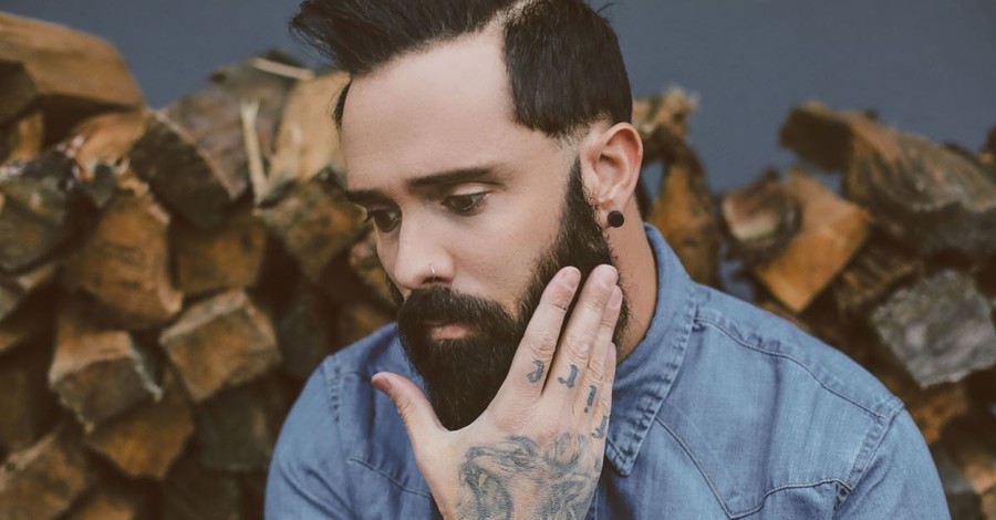 Skillet Rocker Speaks Out on Apostasy: 'Stop Making Worship and Thought Leaders' the 'Source of Truth'