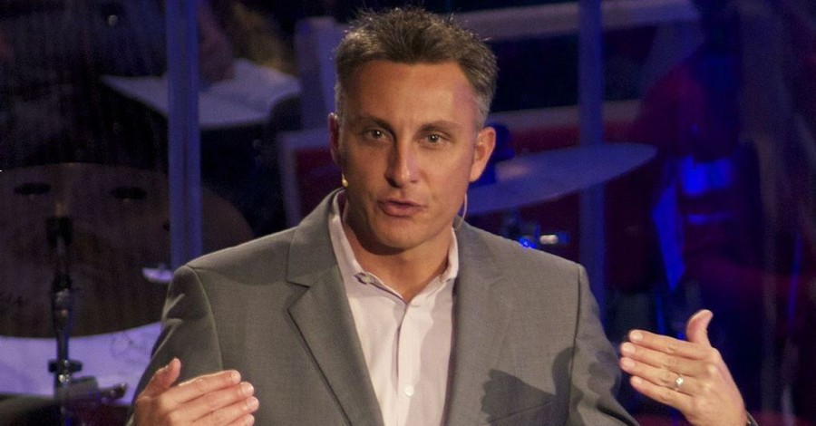 Billy Graham's Grandson Back in the Pulpit following Cheating Scandal