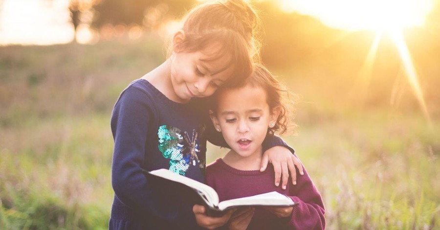 Thousands of Students Prepare for 'Bring Your Bible to School Day' on October 3