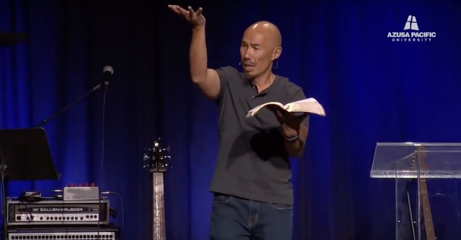 Francis Chan Announces Shock Move to Asia to Become a Missionary