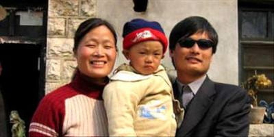 Blind Activist Chen Guangcheng Gives First Interview Since Arriving in U.S.