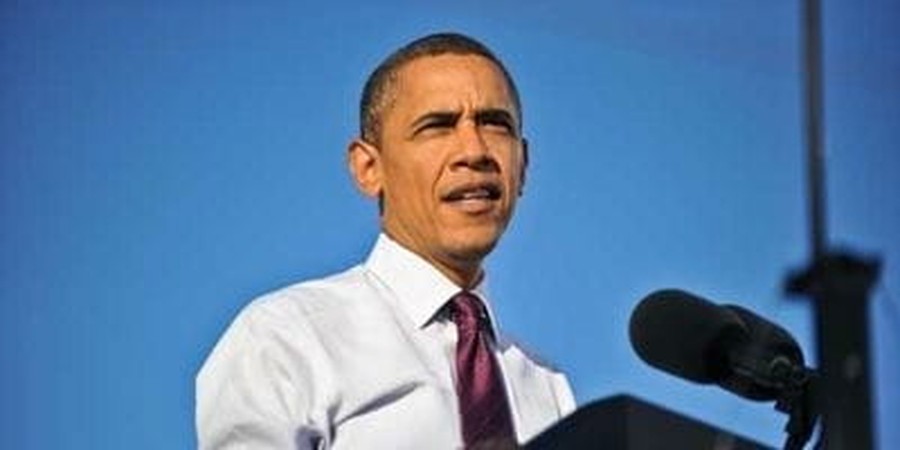 Obama Props Up Calls to End Prop 8