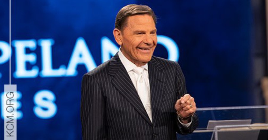 Kenneth Copeland Calls for 'Supernatural Heatwave' to Kill the Coronavirus