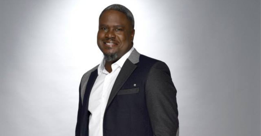 Grammy-Nominated Gospel Singer Troy Sneed, 52, Dies from COVID-19