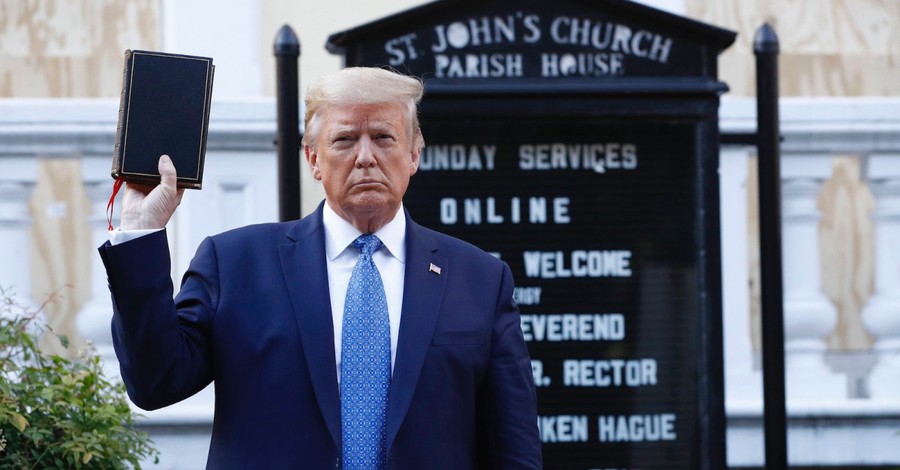 Trump Faith Advisers Say the President Did the Right Thing by Visiting St. John's Episcopal Church