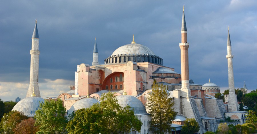 Hagia Sophia, Hagia Sophia to be turned into a mosque