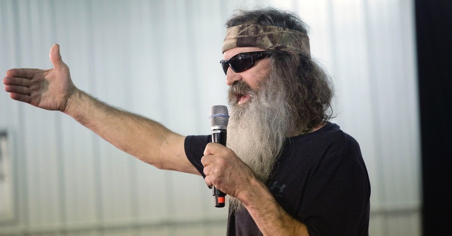 Phil Robertson Prays for Trump's Reelection: 'Father, Give Us Four More Years with Him'