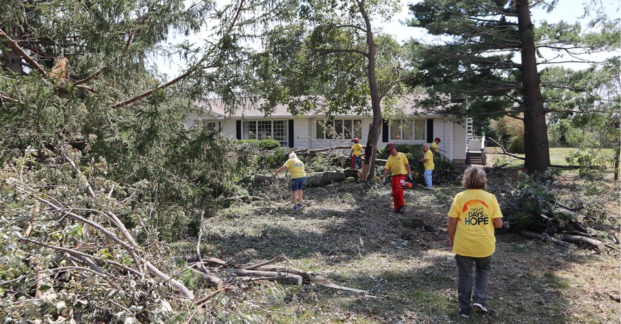 In Iowa, Hard-Hit Churches and Faith-Based Organizations Rally to Help Out in Wake of Derecho 