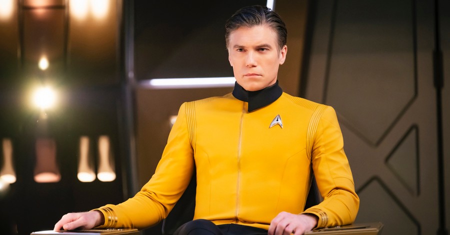 <em>Star Trek: Discovery</em> Introduces Franchise's First Non-Binary and Transgender Characters