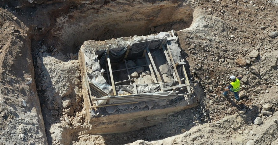 2,000-Year-Old Jewish Ritual Bath Uncovered by Isreali Archaeologists in Galilee
