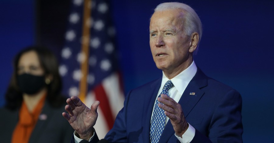 55 Percent of Republican Catholics Say Biden Should Be Denied Communion, Pew Says