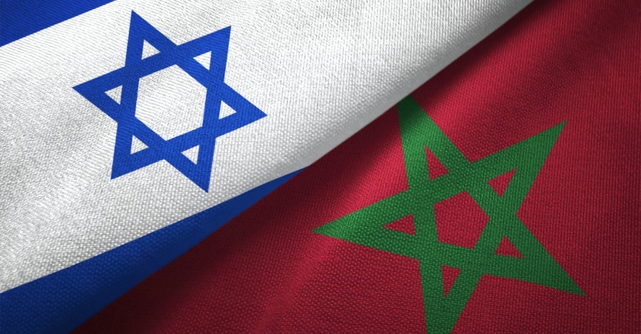 Israeli and Moroccan flags, Morocco becomes the fourth country to normalize relations of Israel in recent months