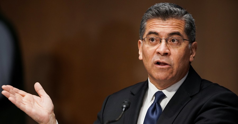 Xavier Becerra, Becerra dodges questions on his stance on abortion restrictions