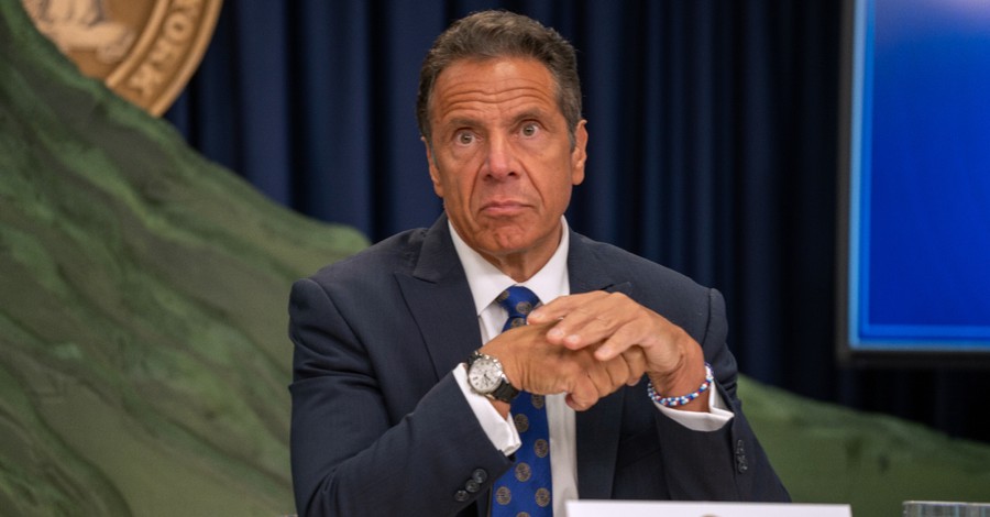 Top Democrats Pull Support for NY Governor Andrew Cuomo, Call for His Resignation