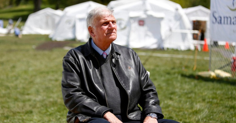 Franklin Graham Urges Evangelicals to Get Vaccinated Before it's 'Too Late'