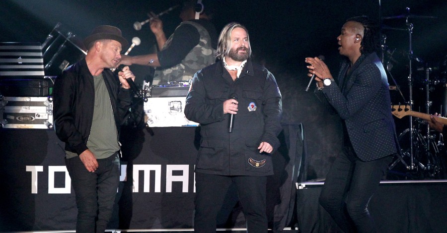 DC Talk's Kevin Max Identifies as an 'Exvangelical', Says He follows 'the Universal Christ'