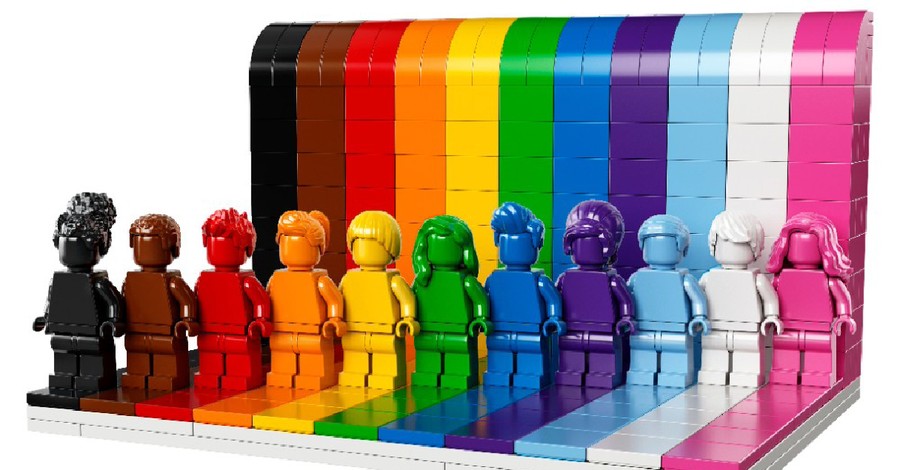 Lego Unveils LGBT Pride Set with Transgender and Drag Queen Minifigures