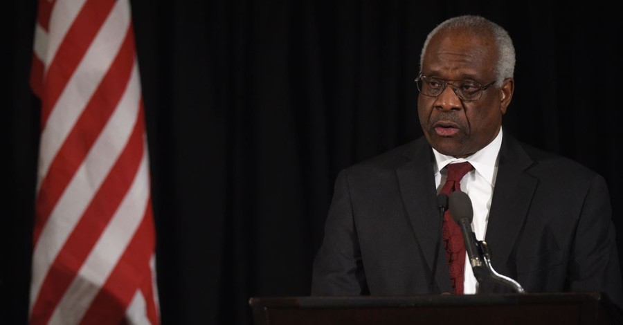 Roe v. Wade Was an 'Incorrect' Decision, Clarence Thomas Says in New Opinion 
