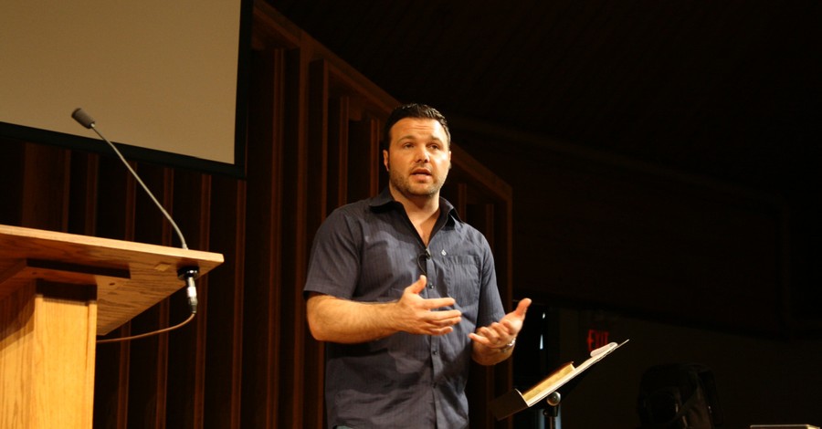 39 Former Mars Hill Elders Call on Mark Driscoll to Resign from New Church