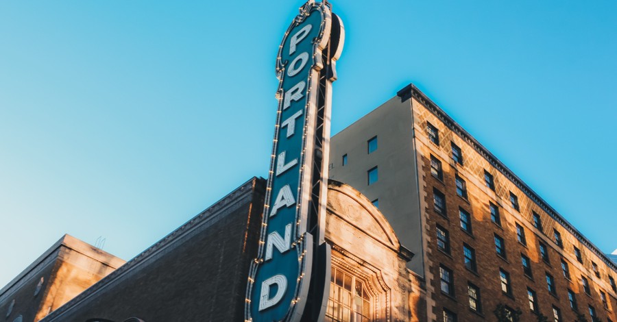 Suspected Antifa Members Reportedly Assault Christians, Children during Prayer Event in Portland