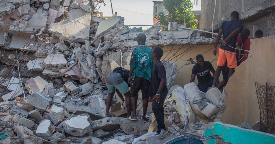 Christian Organizations Send Aid to Haiti as Death Toll Rises to Nearly 1,300 following Massive Earthquake