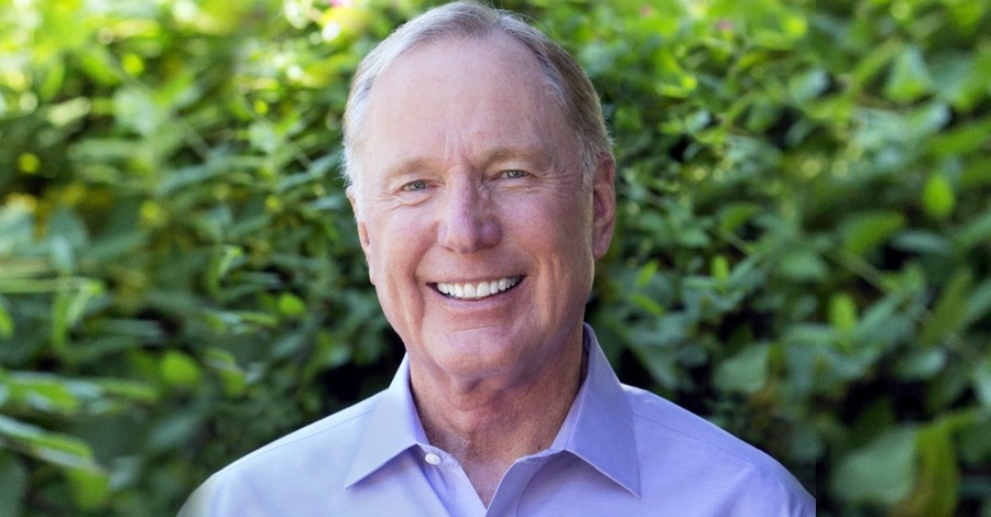 Max Lucado Asks for Prayers following Ascending Aortic Aneurysm Diagnosis