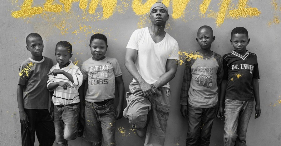 Kirk Franklin Rereleases 'Lean on Me' with Virtual Global Children's Choir