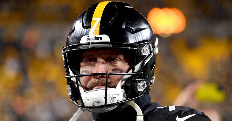 Ben Roethlisberger Calls it a Career