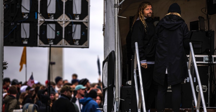 Sean Feucht Urges Churches to Speak Out against Controversial Balenciaga Ad: 'Protect Our Kids'
