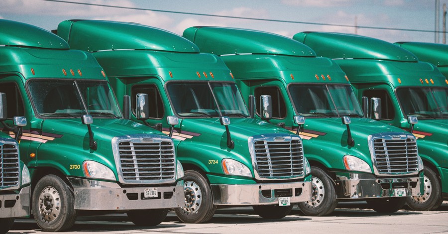 Semi-trucks, US Trucker convoy heads to DC