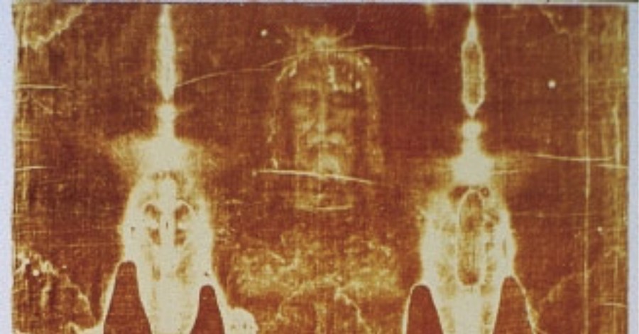 Scientific X-Ray Technique Dates Shroud of Turin to around the Time of Jesus' Death, Resurrection