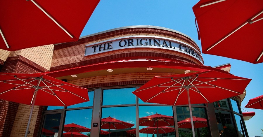 Mohler: Chick-fil-A’s Decision Sets Bad ‘Precedent’ for Christian Ministries 