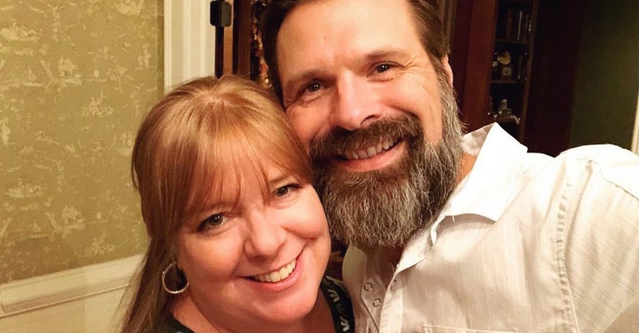 Mac Powell Credits 'Miracle,' Prayers for Wife's Recovery from Aneurysm