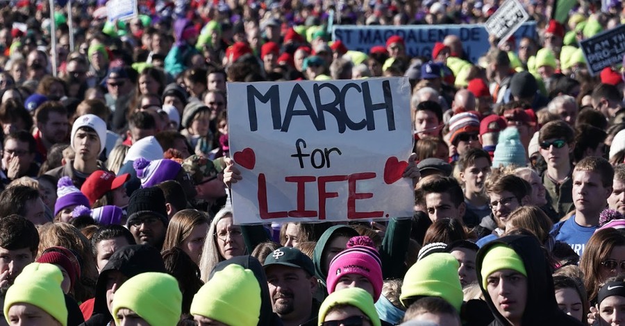 Covington Catholic School Student Nick Sandmann Returns to March for Life One Year after Confrontation