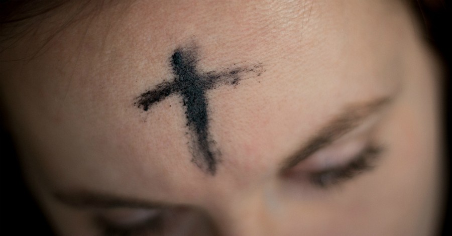 Churches Get Ready for Ash Wednesday in a Pandemic