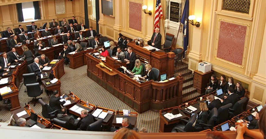 Democrats Walk Out of House Meeting after Pastor Prays for Rights of the Unborn, Biblical Marriage