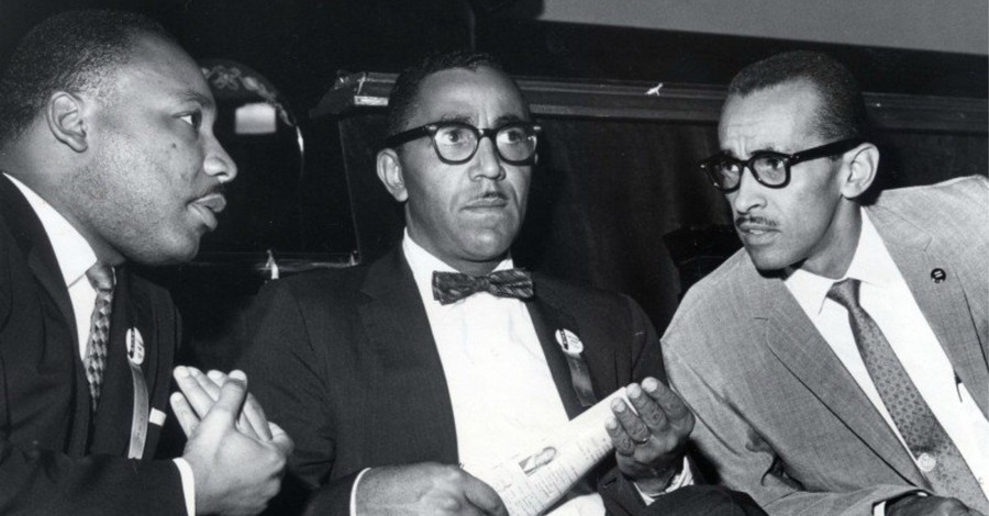 Joseph Lowery, Minister, Civil Rights Leader, Friend of King, Dies at 98