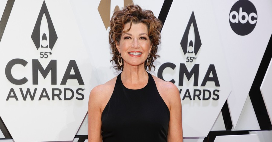 Amy Grant to Host Niece's Same-Sex Wedding at Her Farm