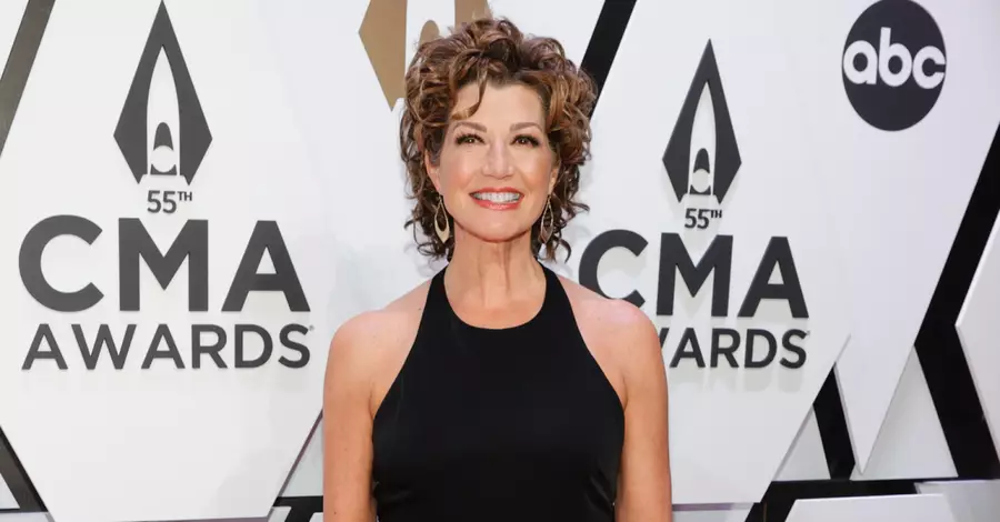 Amy Grant Hospitalized, in 'Stable Condition' following Bike Accident