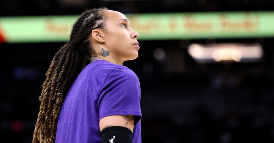 WBNA Star Brittney Griner Arrives in U.S. after Prisoner Exchange with Russia